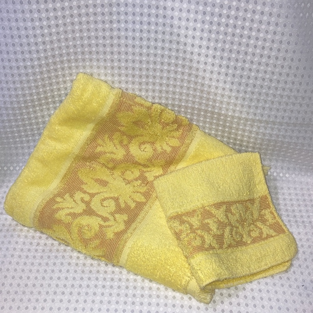 Vintage Sears yellow towel set 100% Cotton! Great Vintage Condition! 15177